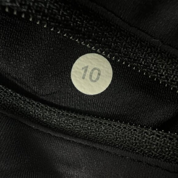 Lululemon Speed Short Athletic Running Sporty Mid Rise Basic Shorts Athleisure - Picture 3 of 8